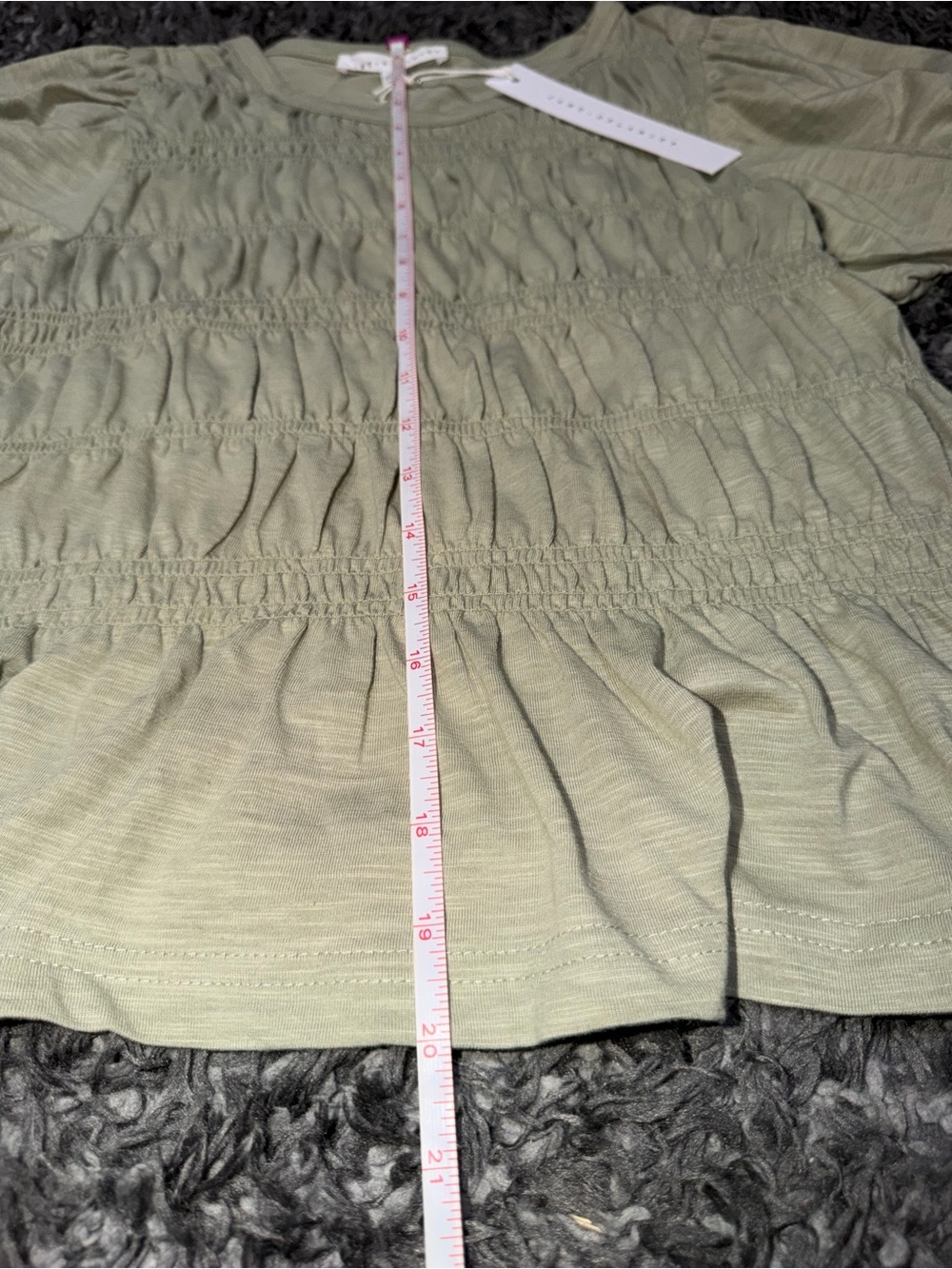 Olive Green Smocked Peplum Puff-Sleeve Top. Size: S. - Picture 7 of 7